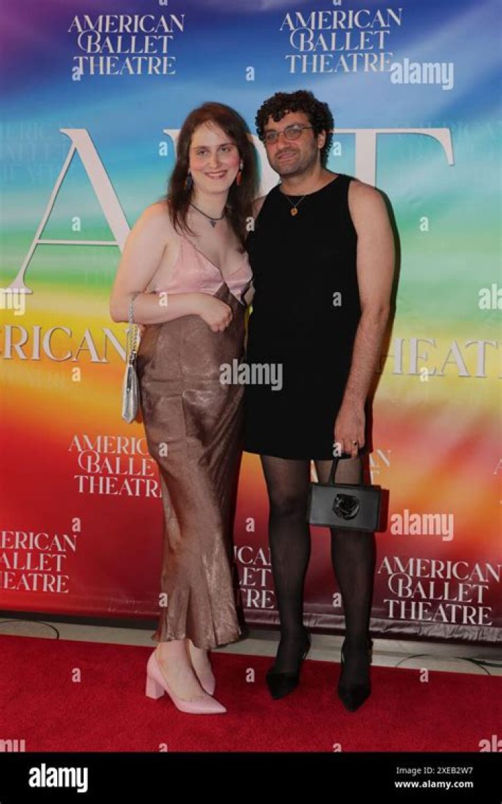 Abby Stein Biography, Age, Height, Husband, Net Worth, Family