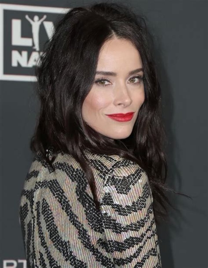 Abigail Spencer Biography, Age, Height, Husband, Net Worth, Family