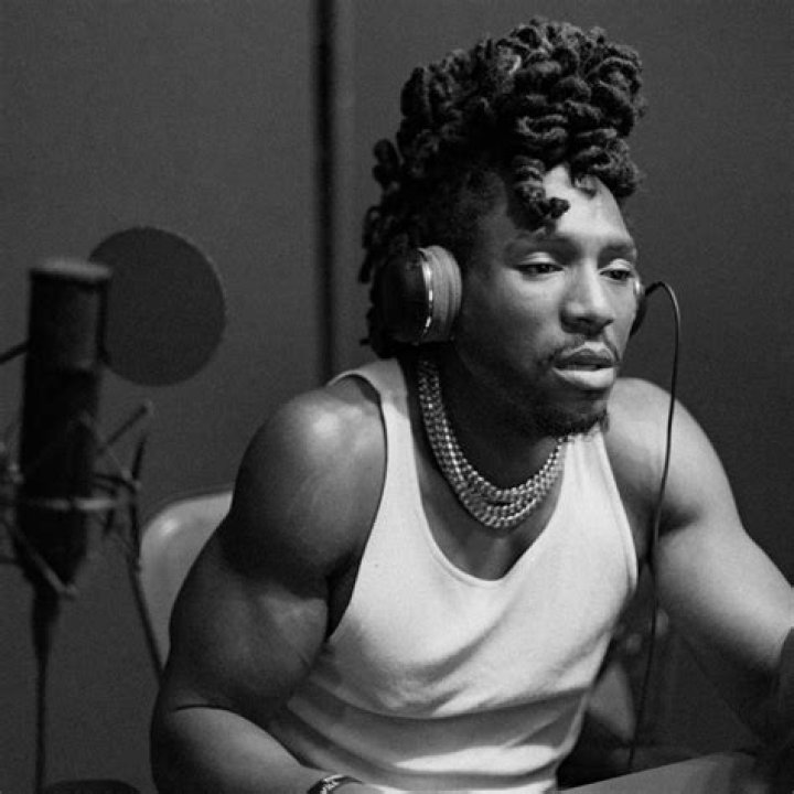 Aha Gazelle Biography, Age, Height, Wife, Net Worth, Family