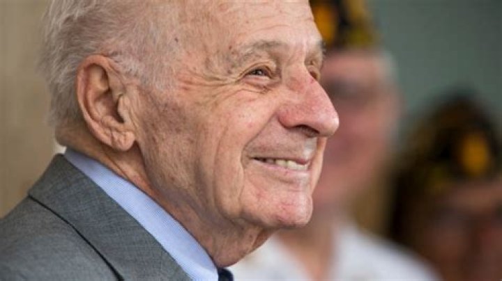 Albert Boscov Biography, Age, Height, Wife, Net Worth and Family
