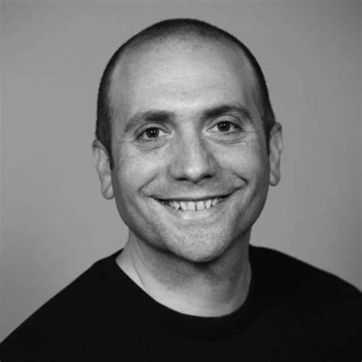 Alex Holmes Biography, Age, Height, Wife, Net Worth, Family