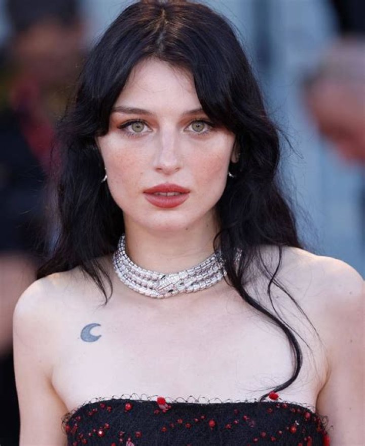 Alice Pagani Biography, Age, Height, Husband, Net Worth, Family