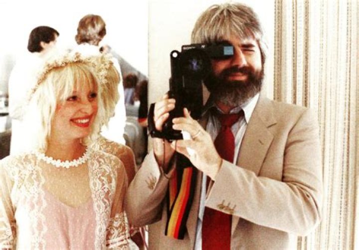 Amy Holland Biography, Age, Height, Husband, Net Worth, Family