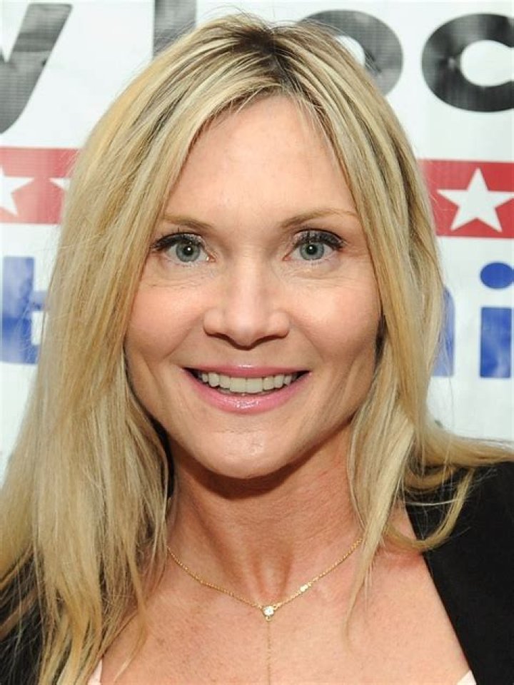 Amy Locane Biography, Age, Height, Husband, Net Worth, Family