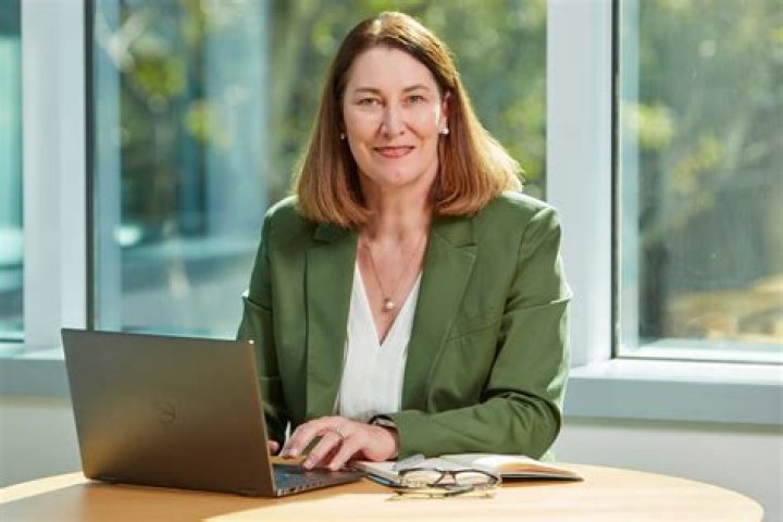 Angela Fox biografía, edad, altura, esposa, net worth, familia