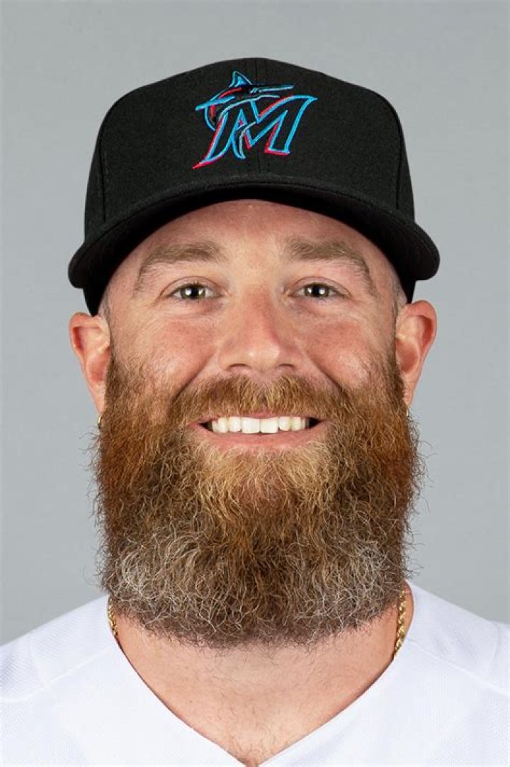 Archie Bradley biografía, edad, altura, esposo, net worth, familia