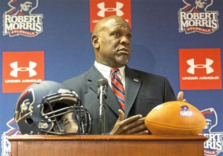 Bernard Clark Biography, Age, Height, Wife, Net Worth, Family