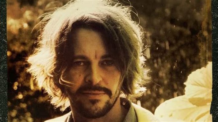 Bernard Fanning Biography, Age, Height, Wife, Net Worth, Family