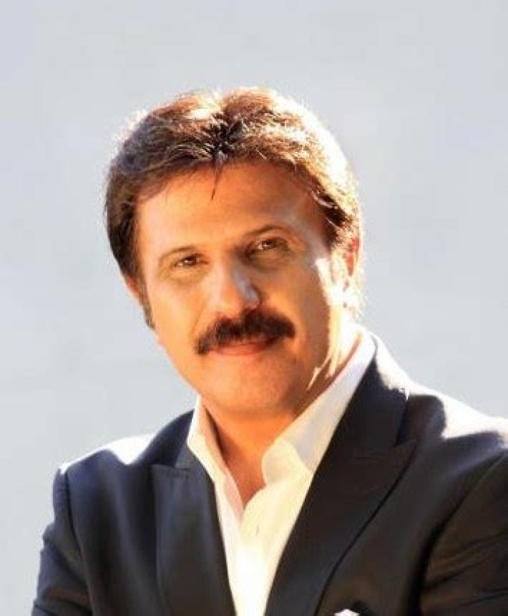 Bijan Mortazavi Biography, Age, Height, Wife, Net Worth, Family