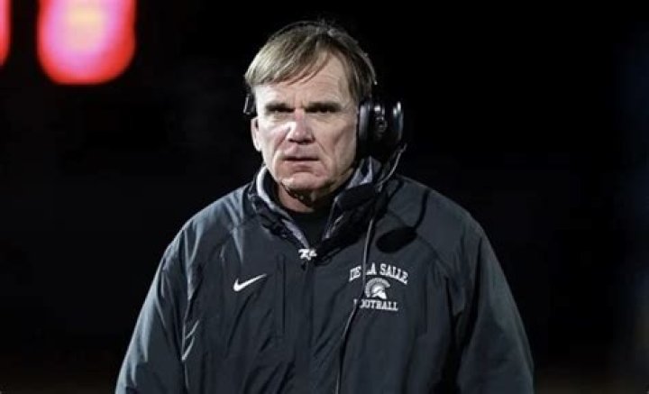 Bob Ladouceur Biography, Age, Height, Wife, Net Worth, Family