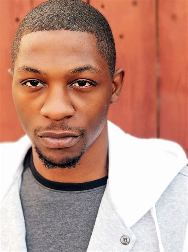 Bobb'e J. Thompson biografía, edad, altura, esposo, net worth, familia