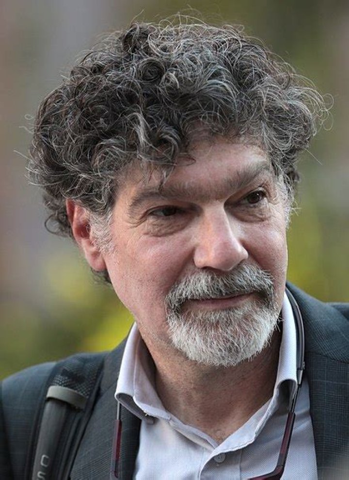 Bret Weinstein Biography, Age, Height, Wife, Net Worth, Family