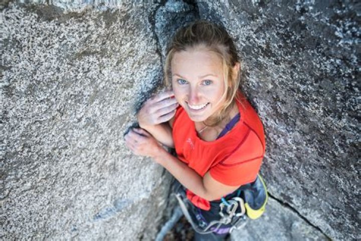 Brette Harrington biografía, edad, altura, esposa, net worth, familia