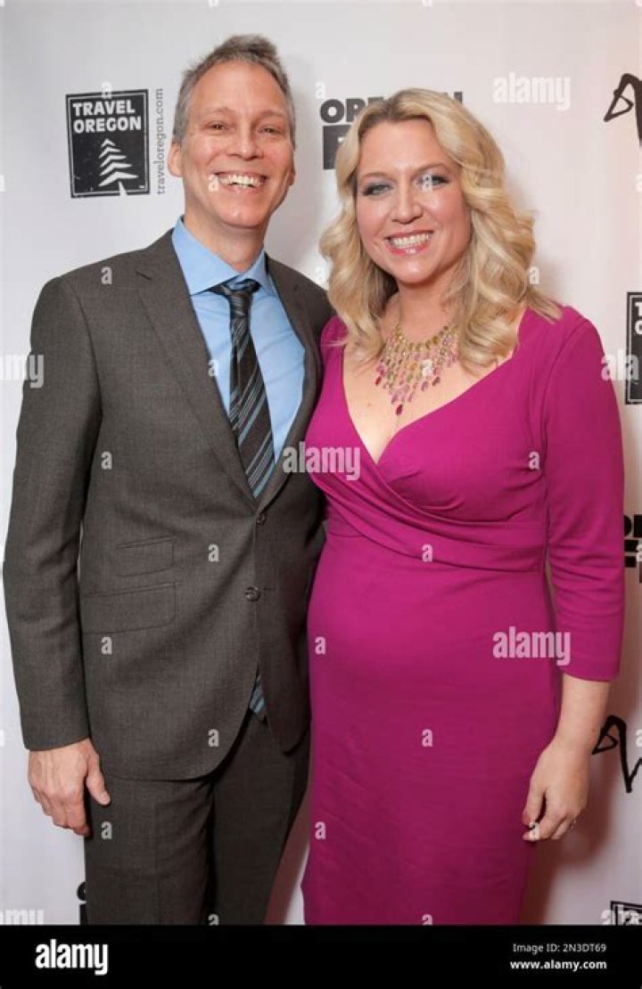 Brian Lindstrom Biography, Age, Height, Wife, Net Worth, Family