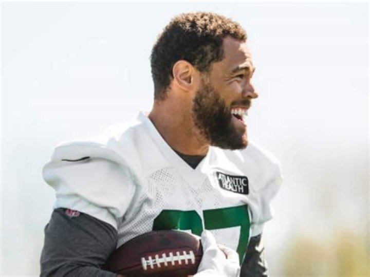 C. J. Uzomah Biography, Age, Height, Wife, Net Worth, Family