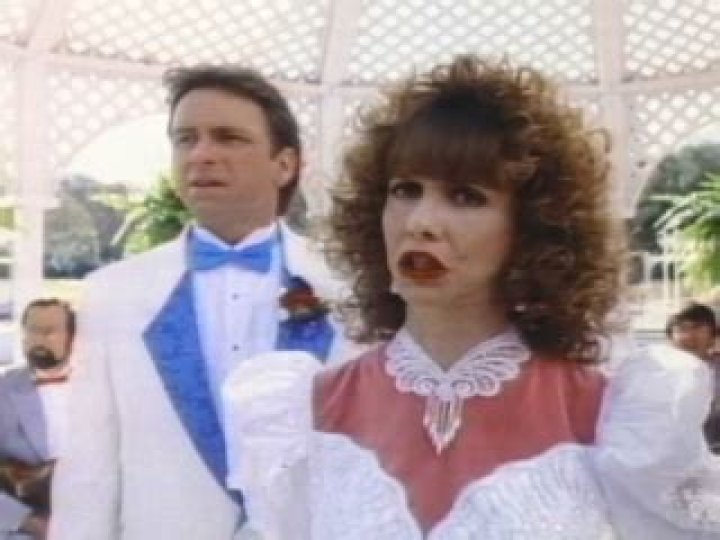 Carla Kneeland Biography, Age, Height, Husband, Net Worth, Family