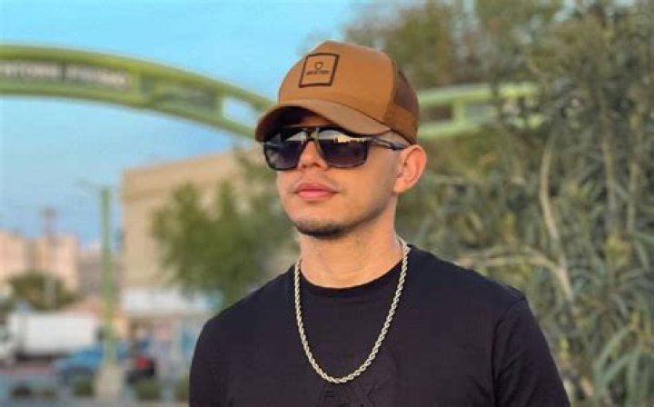 Carlos Parra Biography, Age, Height, Wife, Net Worth, Family