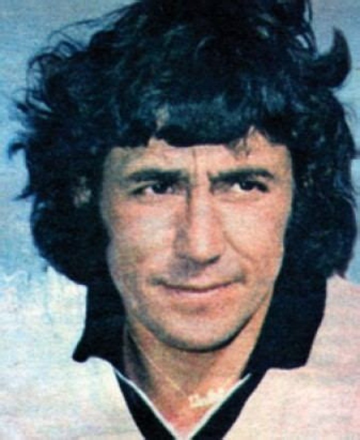 Carlos Rivas Biography, Age, Height, Wife, Net Worth, Family