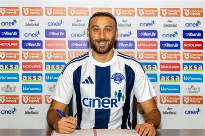 Cenk Tosun Biography, Age, Height, Wife, Net Worth, Family