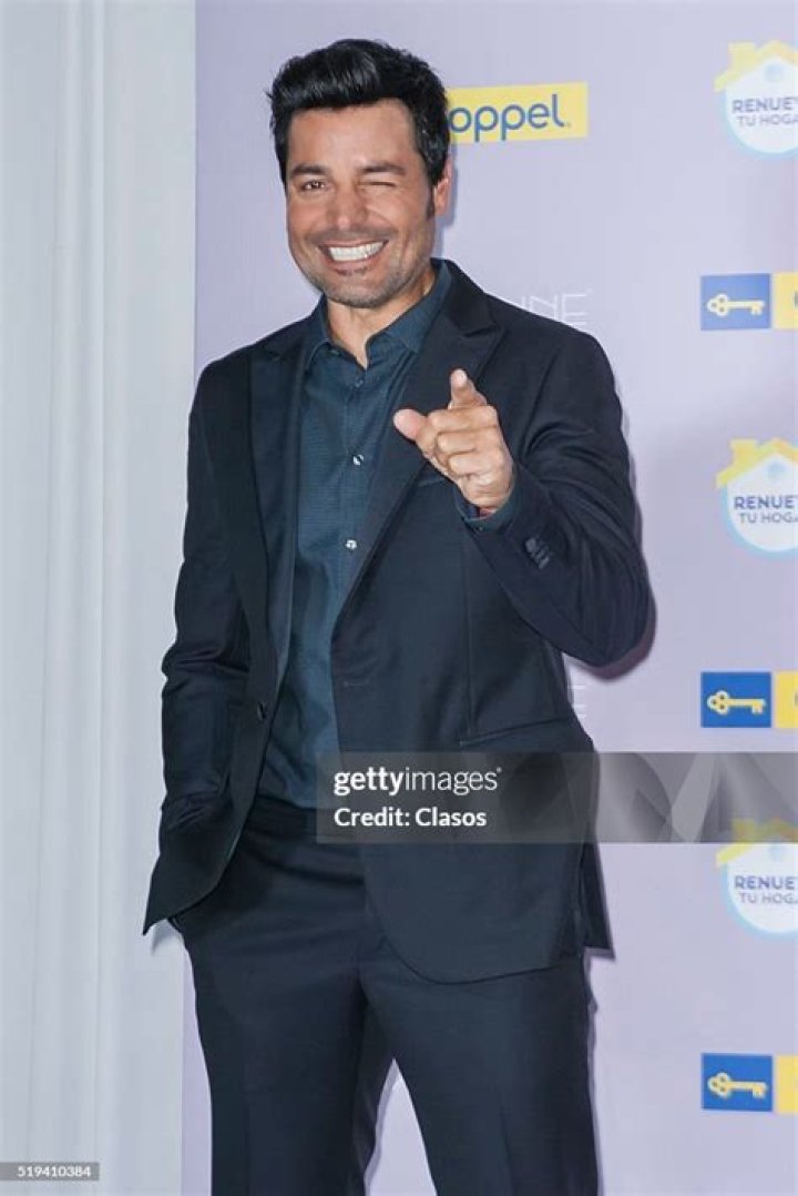 Chayanne Biography, Age, Height, Wife, Net Worth, Family