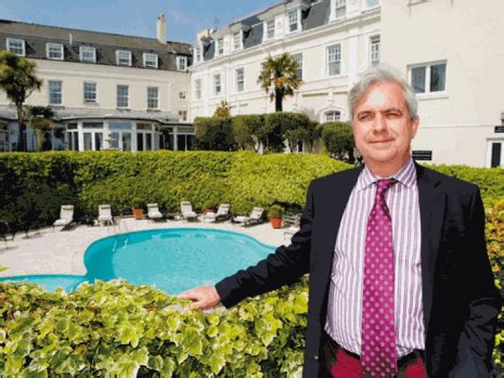 Christopher Beaumont, 23rd Seigneur of Sark Biography, Age, Height, Wife, Net Worth, Family
