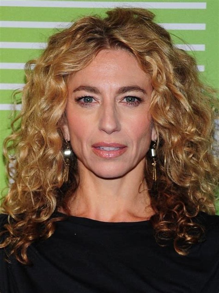 Claudia Black Biography, Age, Height, Husband, Net Worth, Family