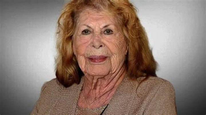 Claudia Islas Biography, Age, Height, Husband, Net Worth, Family