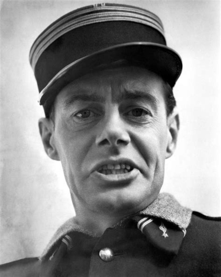 Colin Clive Biography, Age, Height, Wife, Net Worth, Family