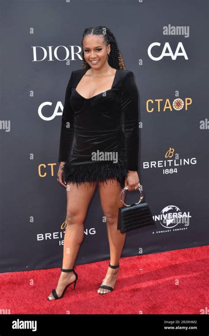 Corbin Reid Biography, Age, Height, Husband, Net Worth, Family