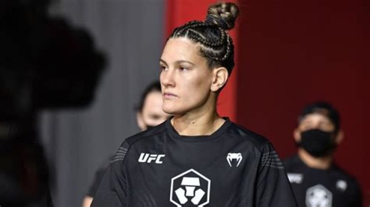 Cortney Casey Biography, Age, Height, Husband, Net Worth, Family