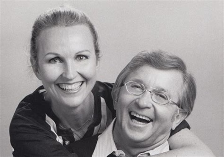 Coslough Johnson Biography, Age, Height, Wife, Net Worth, Family