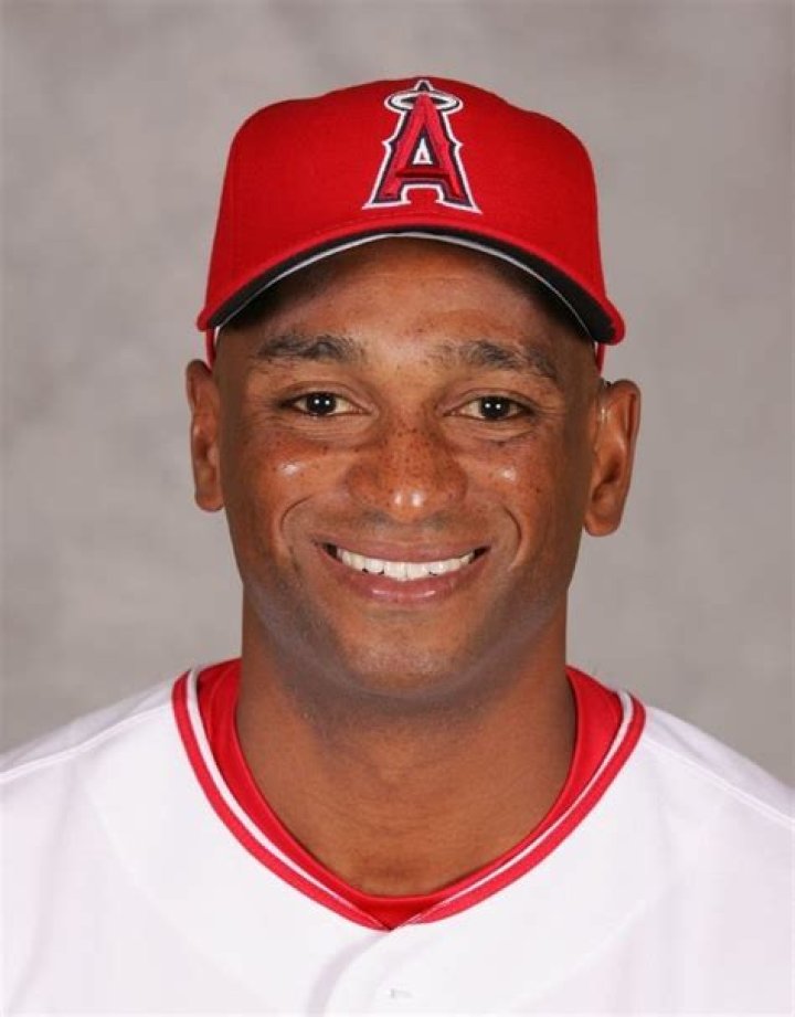 Curtis Pride Biography, Age, Height, Wife, Net Worth, Family