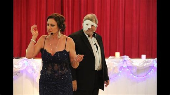 Cynthia Makris Biography, Age, Height, Husband, Net Worth, Family