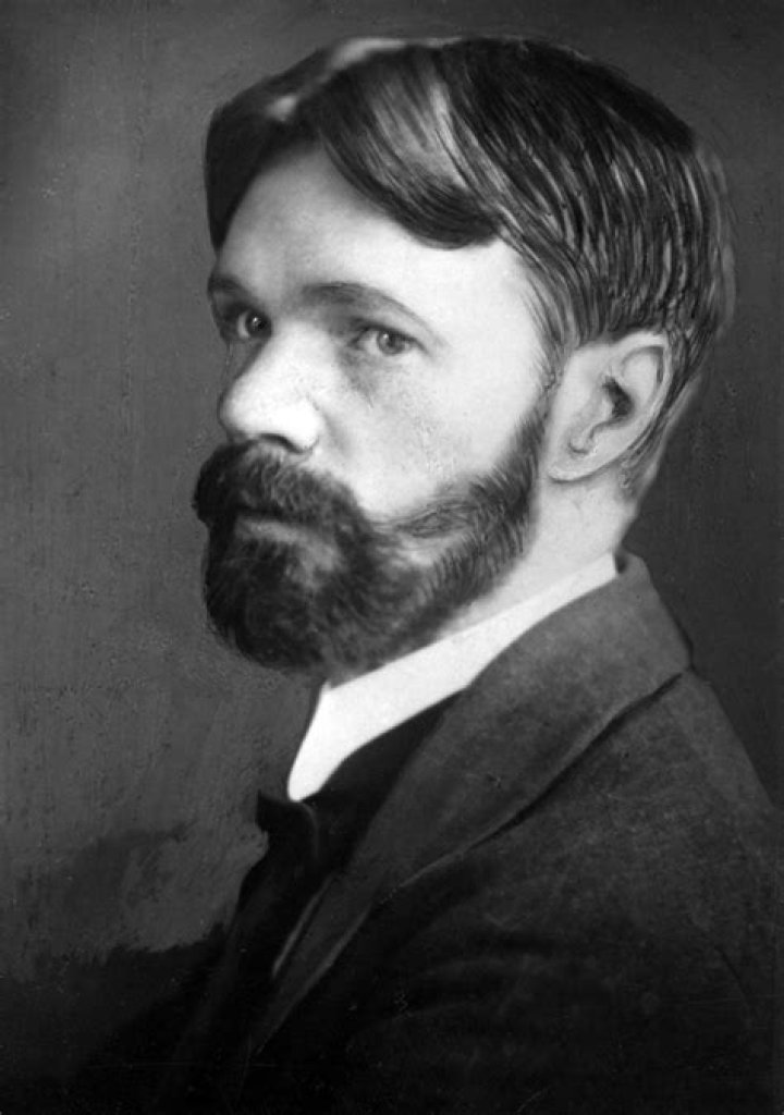 D.H. Lawrence Biography, Age, Height, Wife, Net Worth, Family