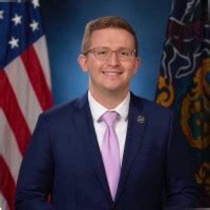 Damien Bower Biography, Age, Height, Wife, Net Worth, Family