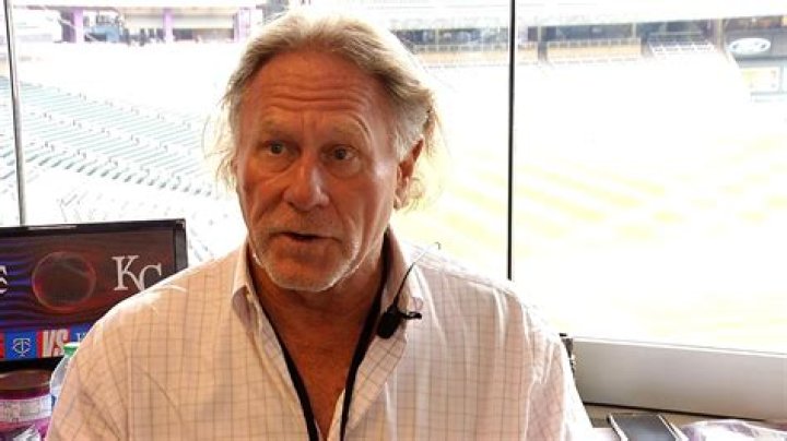 Dan Gladden Biography, Age, Height, Wife, Net Worth, Family