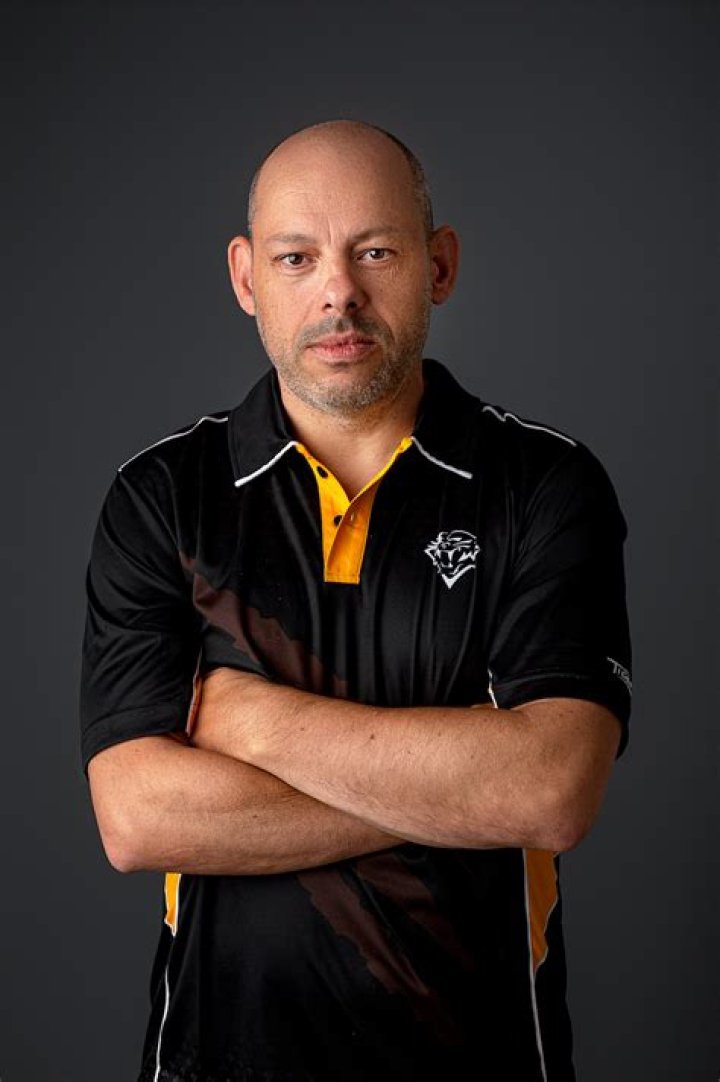 Darren Appleton Biography, Age, Height, Wife, Net Worth, Family