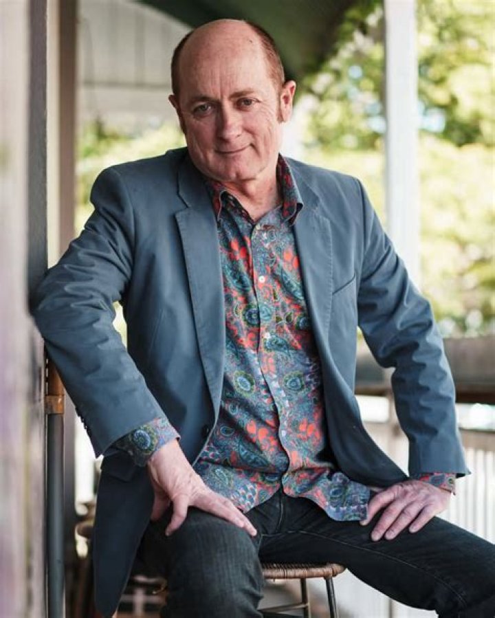 Dave Faulkner Biography, Age, Height, Wife, Net Worth, Family