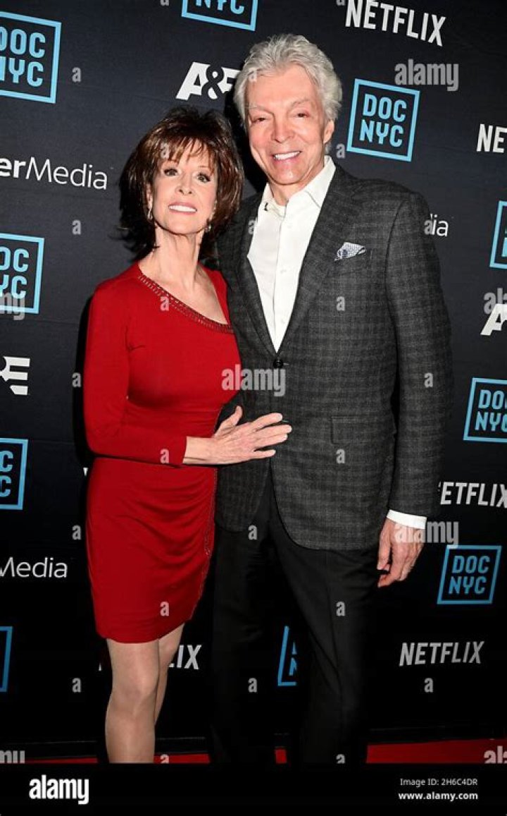 Deana Martin Biography, Age, Height, Husband, Net Worth, Family