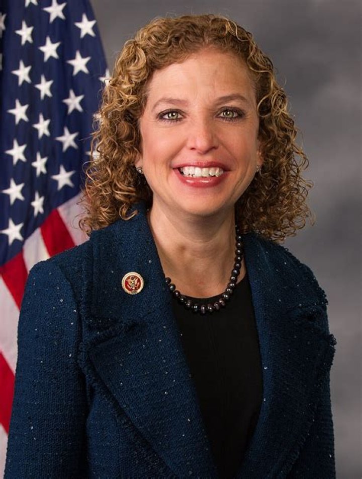Debbie Wasserman Schultz Biography, Age, Height, Husband, Net Worth, Family