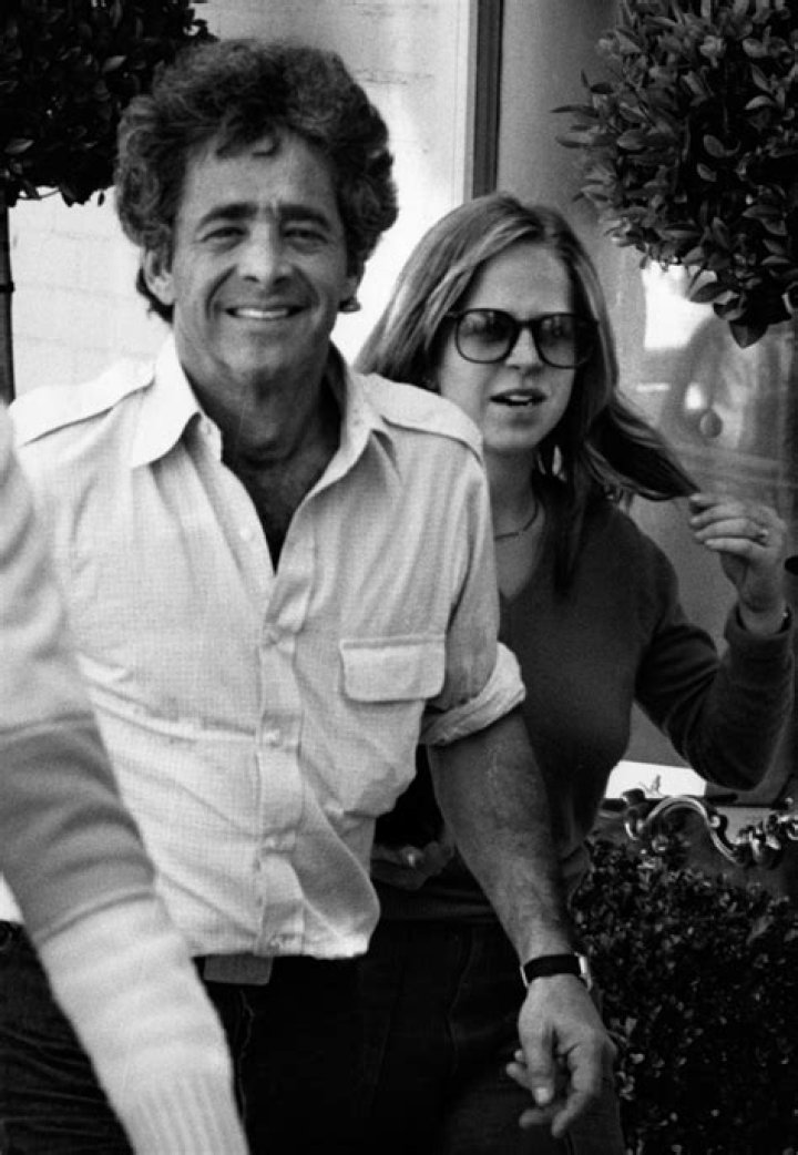 Della Barris Biography, Age, Height, Husband, Net Worth, Family