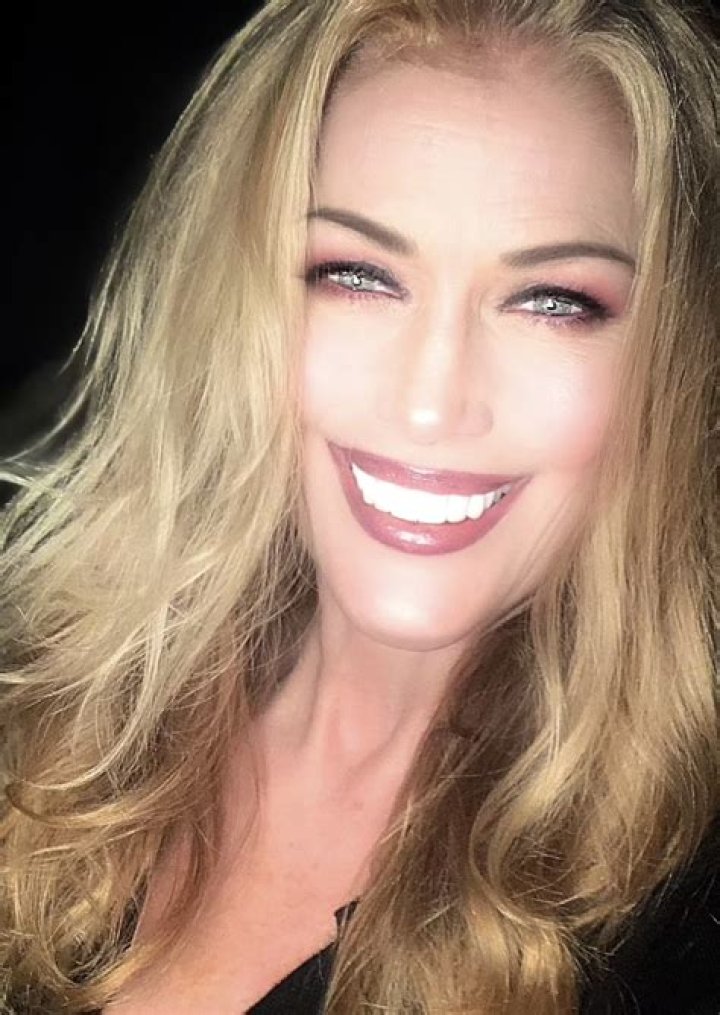 Denice D. Lewis Biography, Age, Height, Husband, Net Worth, Family