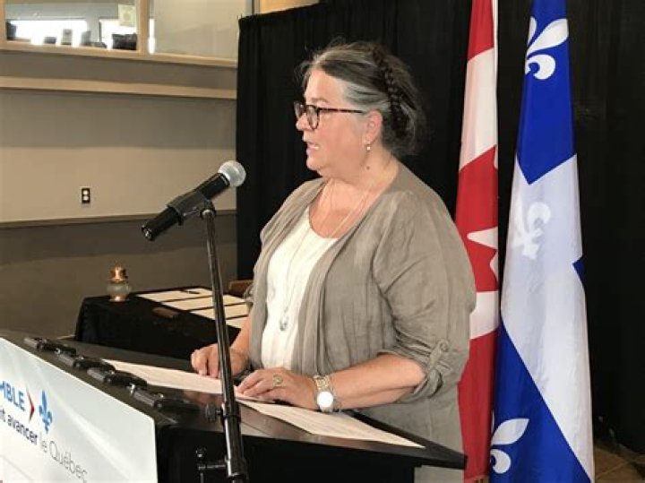 Diane Lebouthillier Biography, Age, Height, Husband, Net Worth, Family