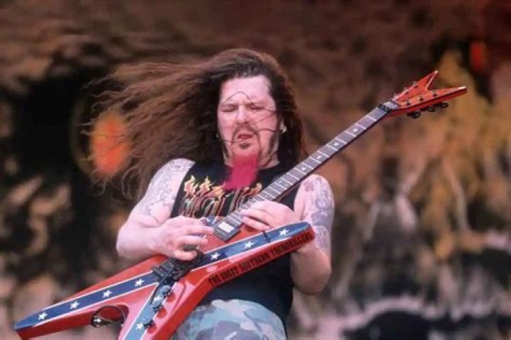 Dimebag Darrell Biography, Age, Height, Wife, Net Worth, Family