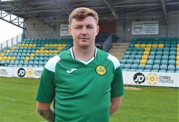 Dion Donohue Biography, Age, Height, Wife, Net Worth, Family