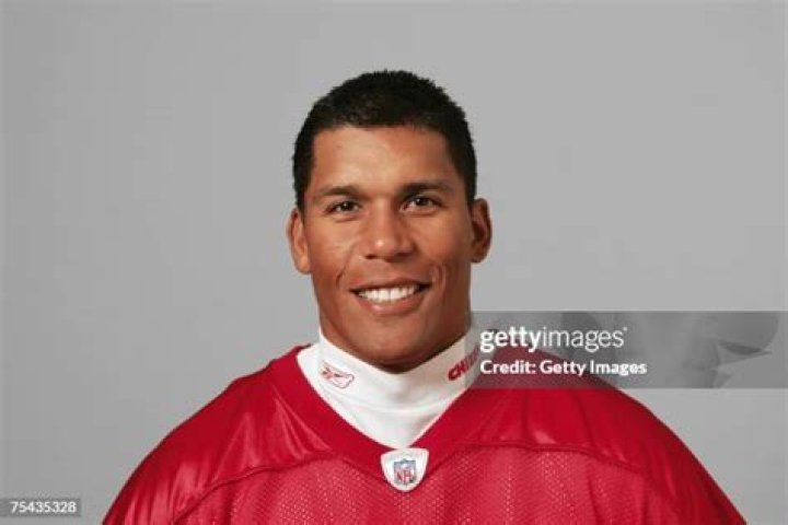 Donnie Edwards Biography, Age, Height, Wife, Net Worth, Family