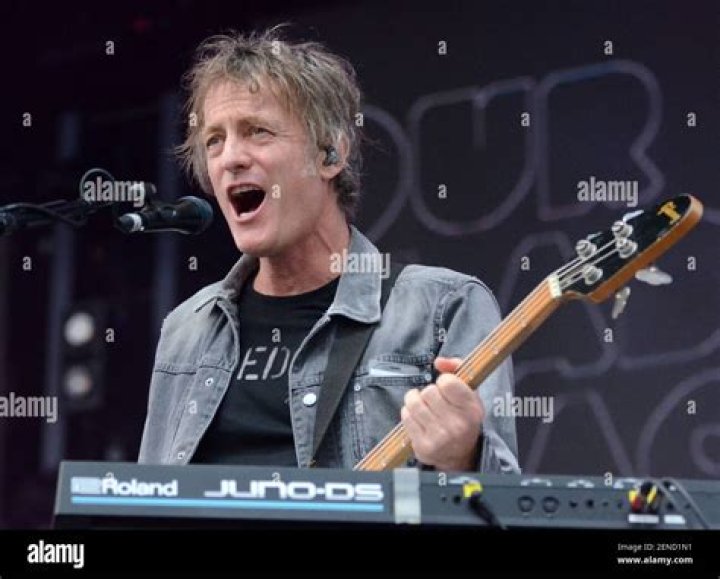 Duncan Coutts Biography, Age, Height, Husband, Net Worth, Family