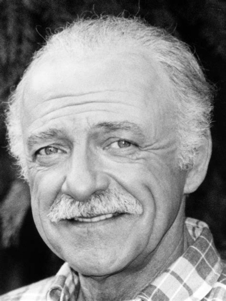 Ed Flanders Biography, Age, Height, Wife, Net Worth, Family