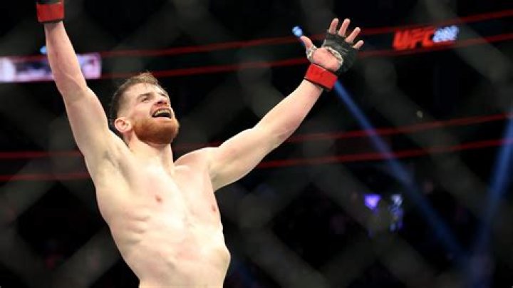 Edmen Shahbazyan Biography, Age, Height, Wife, Net Worth, Family