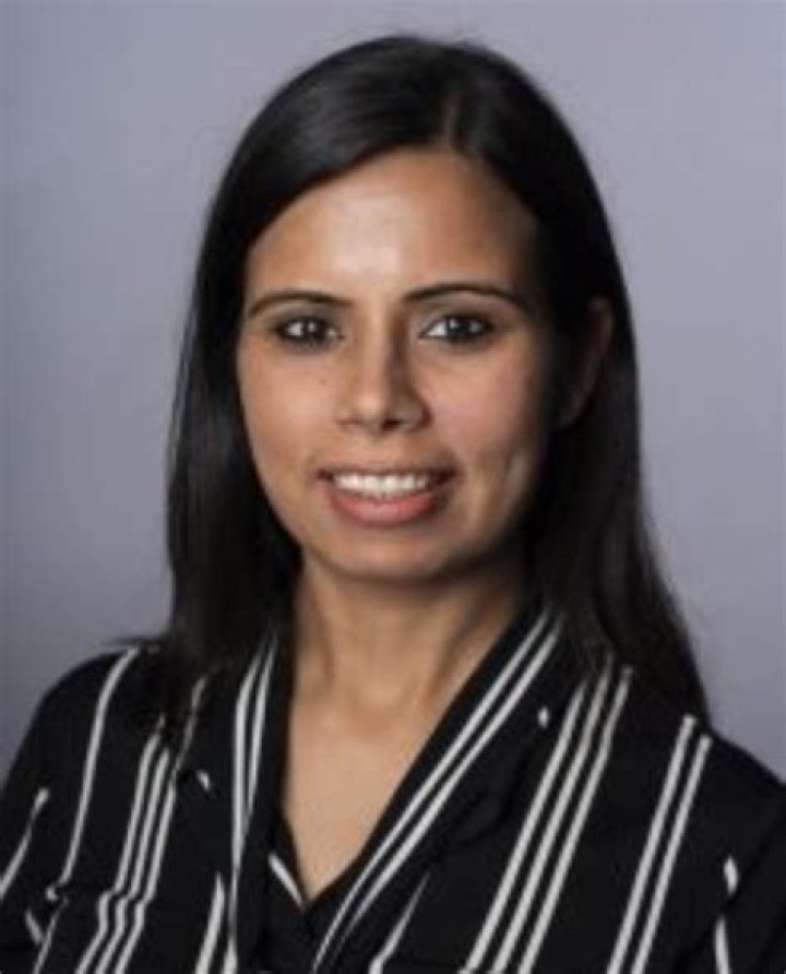 Eenam Gambhir Biography, Age, Height, Husband, Net Worth, Family